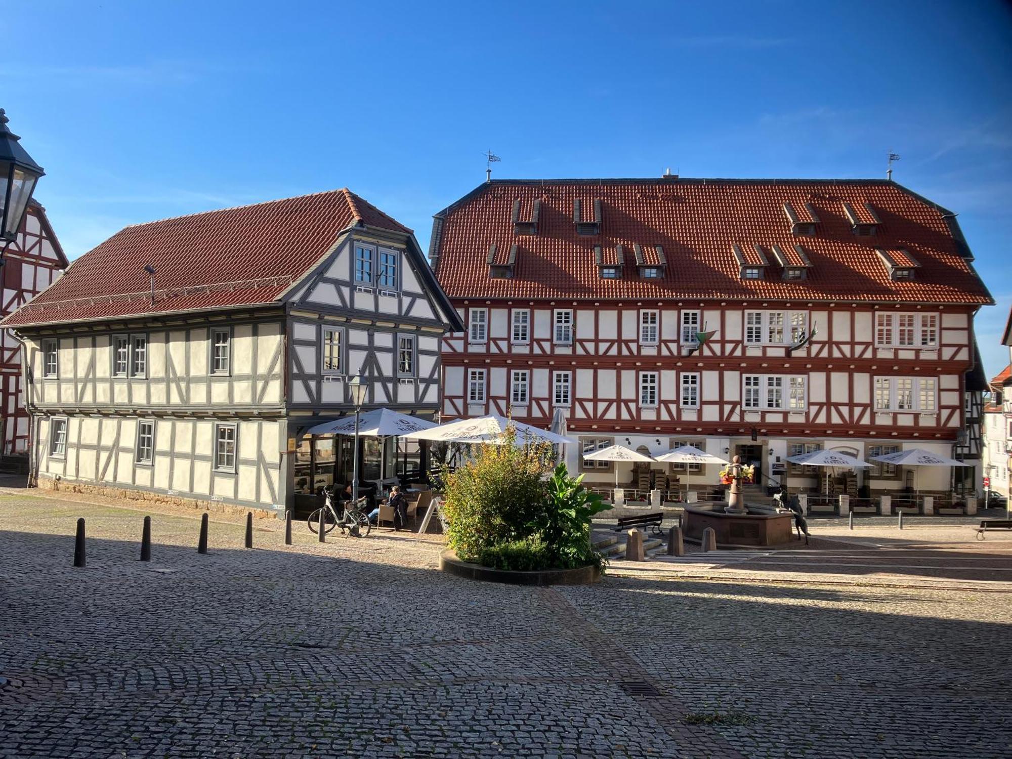 Altes Rathaus Hotel-Restaurant-Cafe Wolfhagen Εξωτερικό φωτογραφία